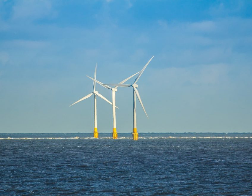 Chaîne plateforme éolienne flottante